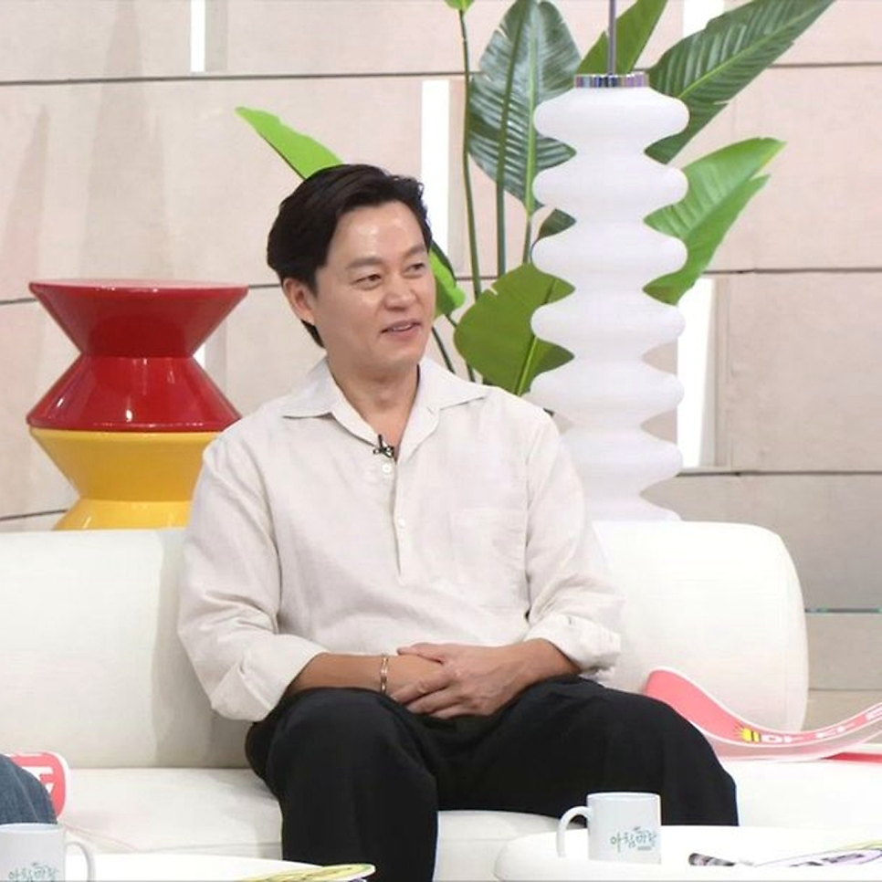 이서진 고아성 아역 시절 회상 예전과 완전히 달라졌다 이미지 2