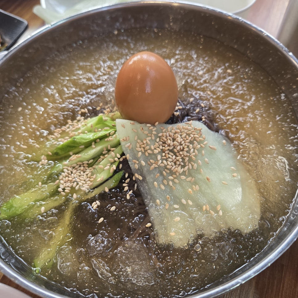 돼지가 그냥조아 대표 사진