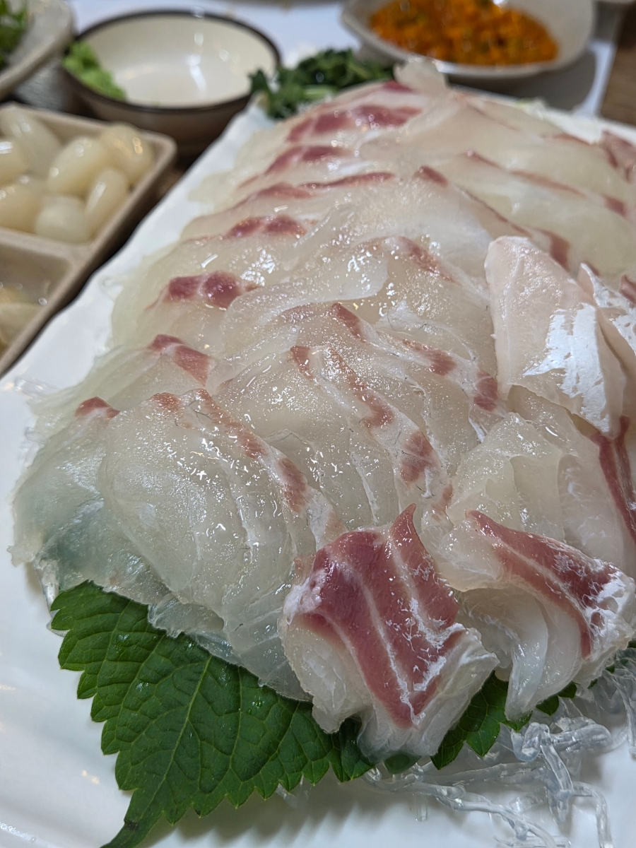 천수 횟집 사진 8