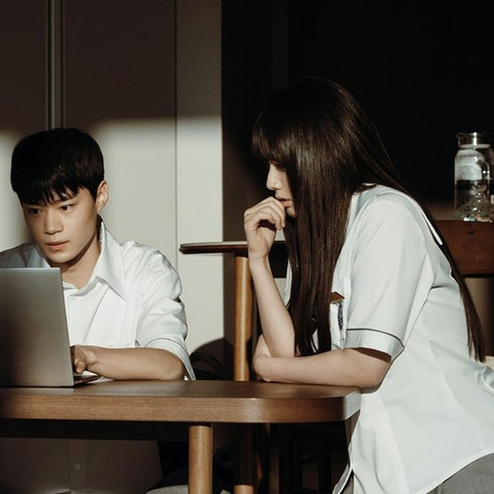 YA호러 기리고 갑자기 시선이 쏠린 이유 뭐지 이미지 2