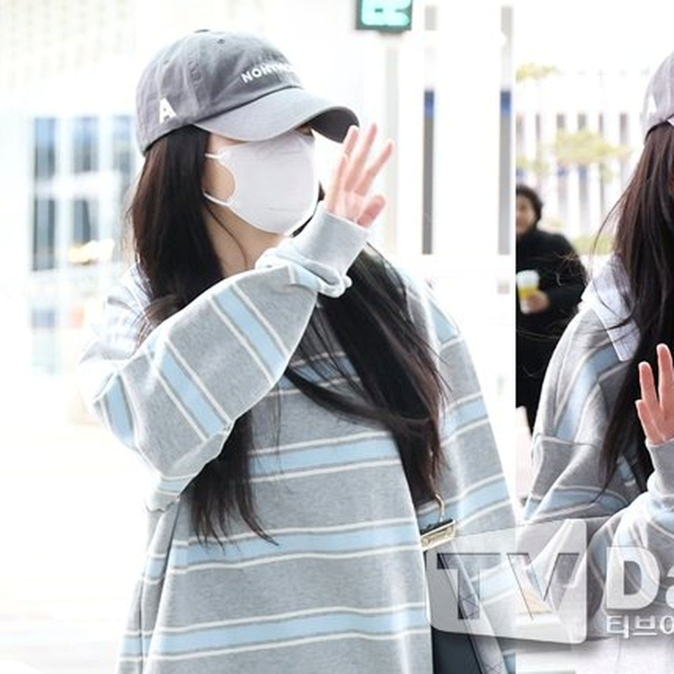 지수 명품 협찬 고사한 출국 모습 지금 더 주목받는 이유는? 이미지 3