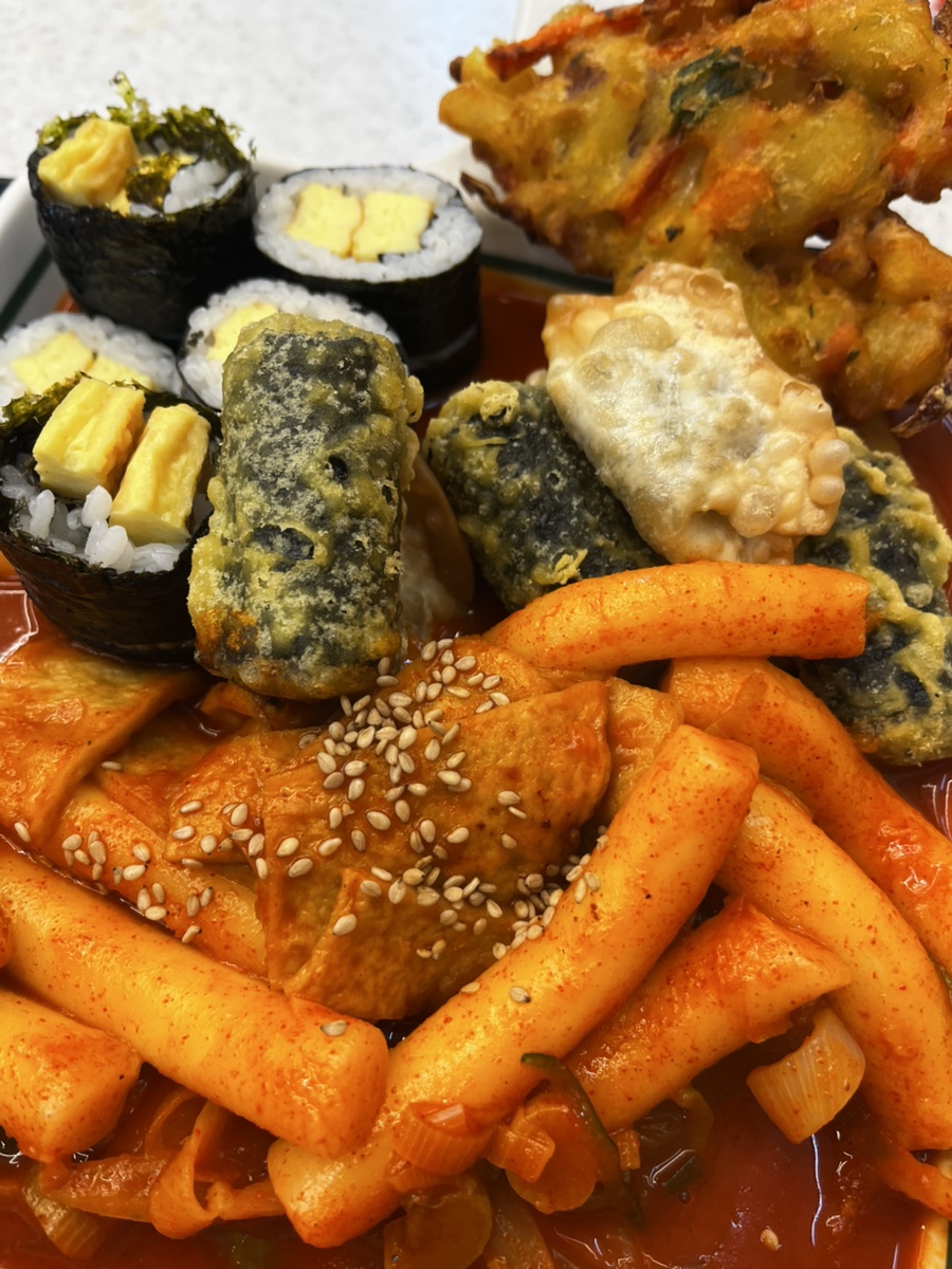 얌샘김밥플러스 천호점 사진 2
