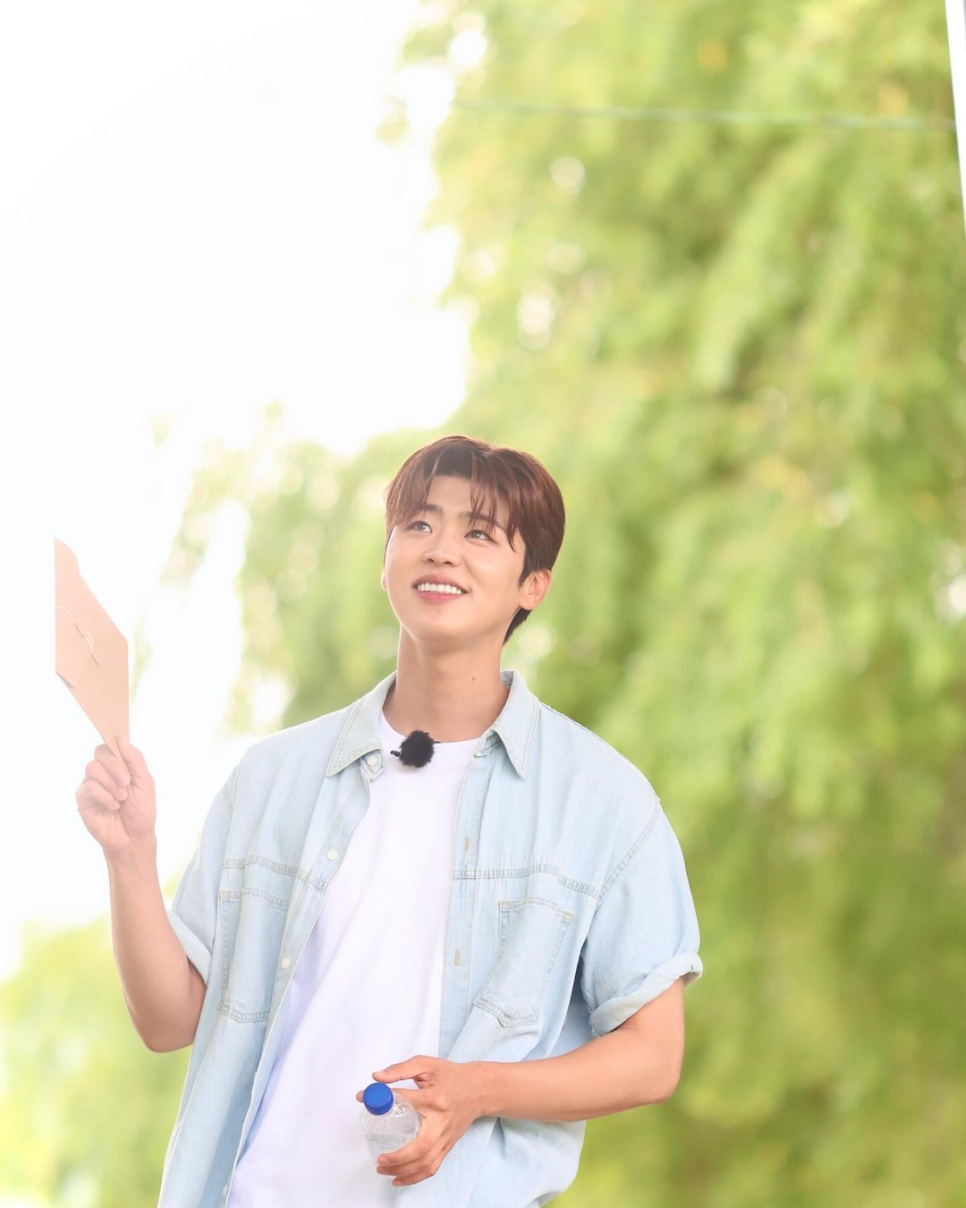 박지현 4연속 1위 대세 인기남 등극 왜 이 결과에 반응이 큰 걸까 이미지 3