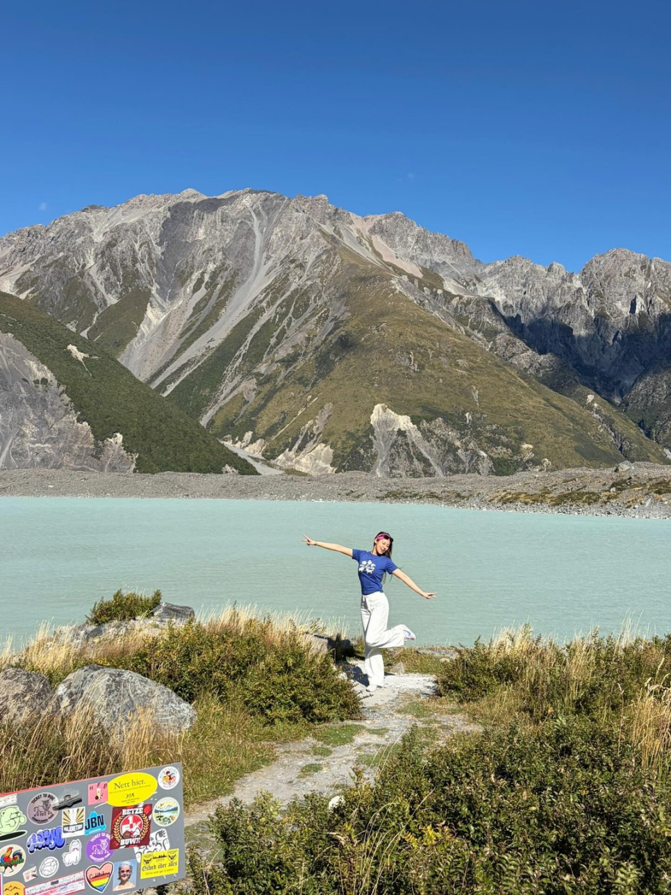 설현 레드 비키니 건강미 지금 더 주목받는 이유는? 이미지 2