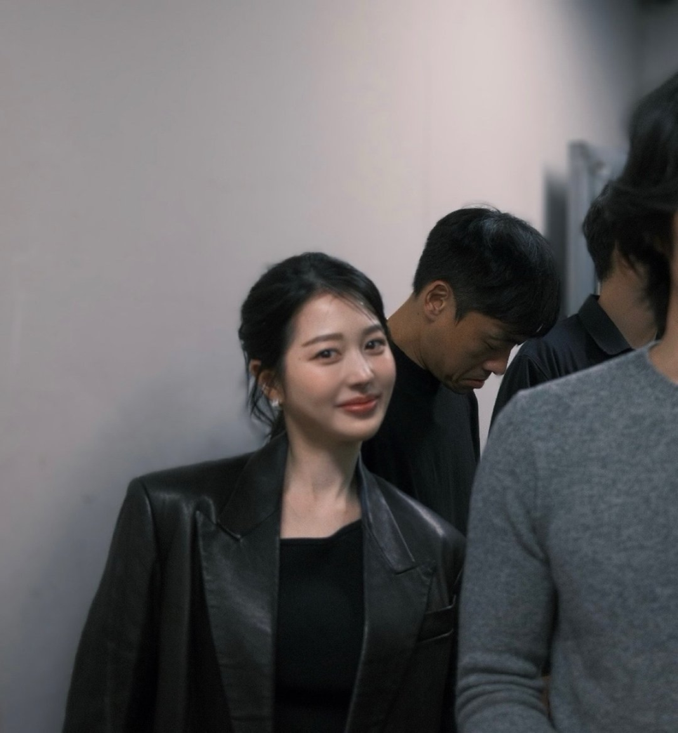 장다아 순백 드레스 피칠갑 처음 기록과 반응이 다르다 이미지 3