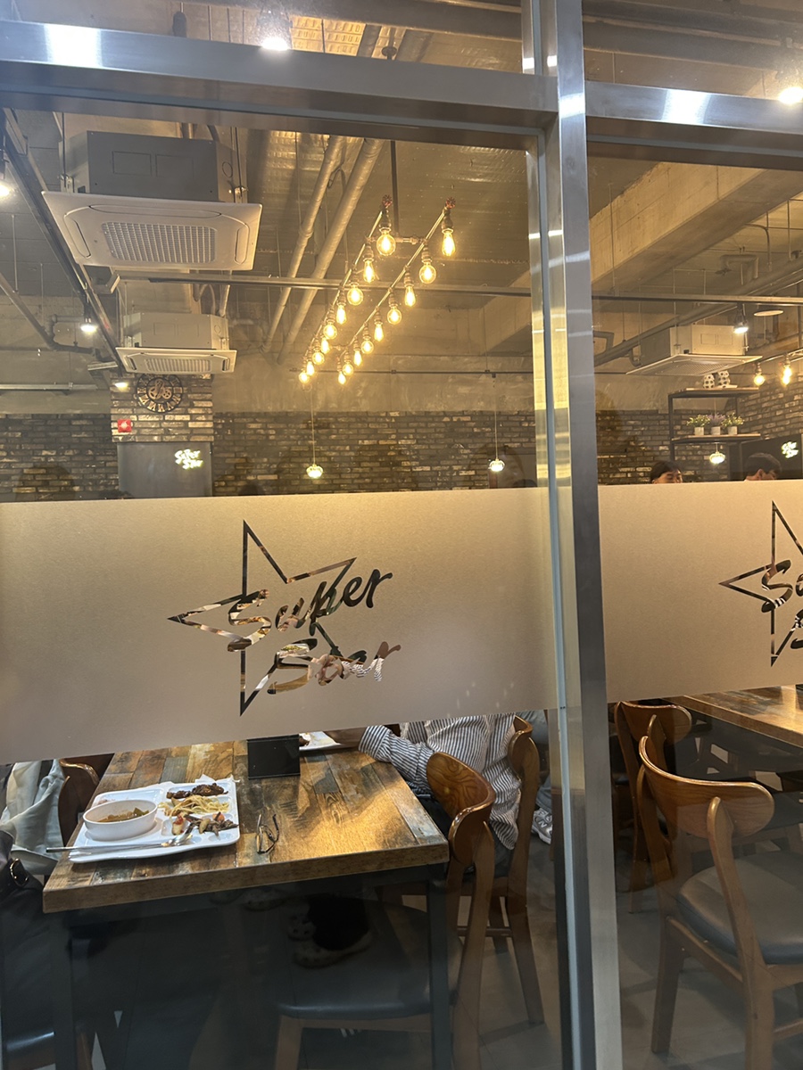밥플러스 성수역점 사진 2