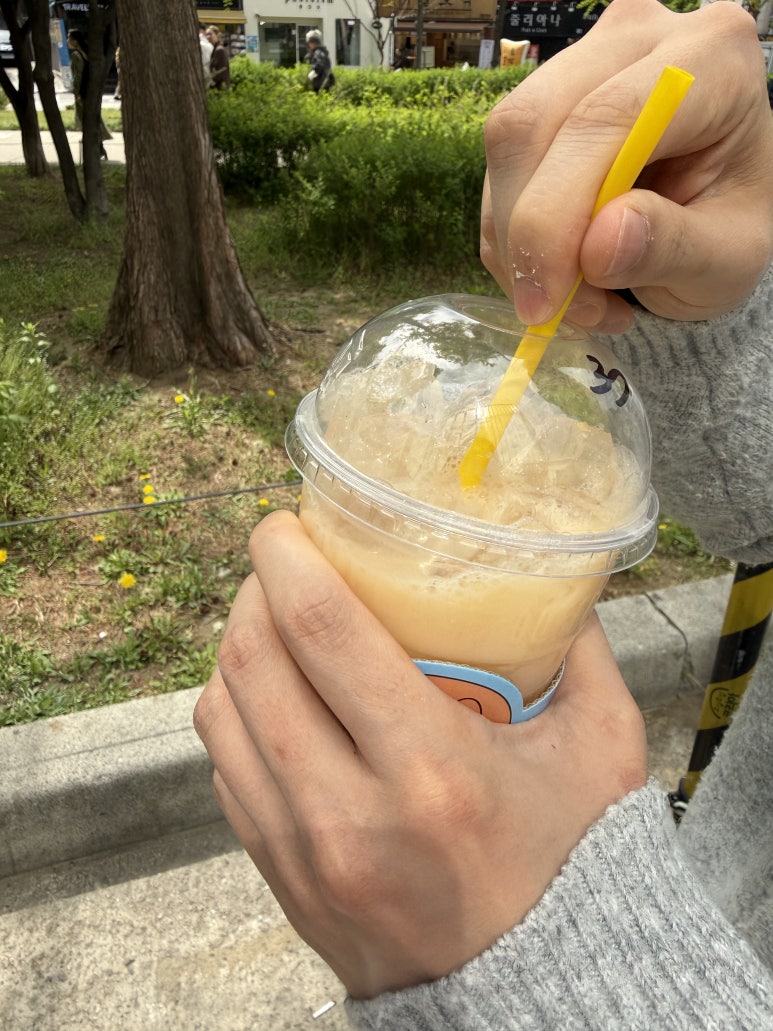 메가MGC커피 연남하늘채점 사진 2