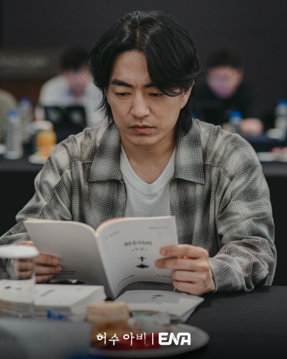 유승목 허수아비 백상 조연상 후보 한 장면으로 분위기가 바뀐 이유 이미지 1