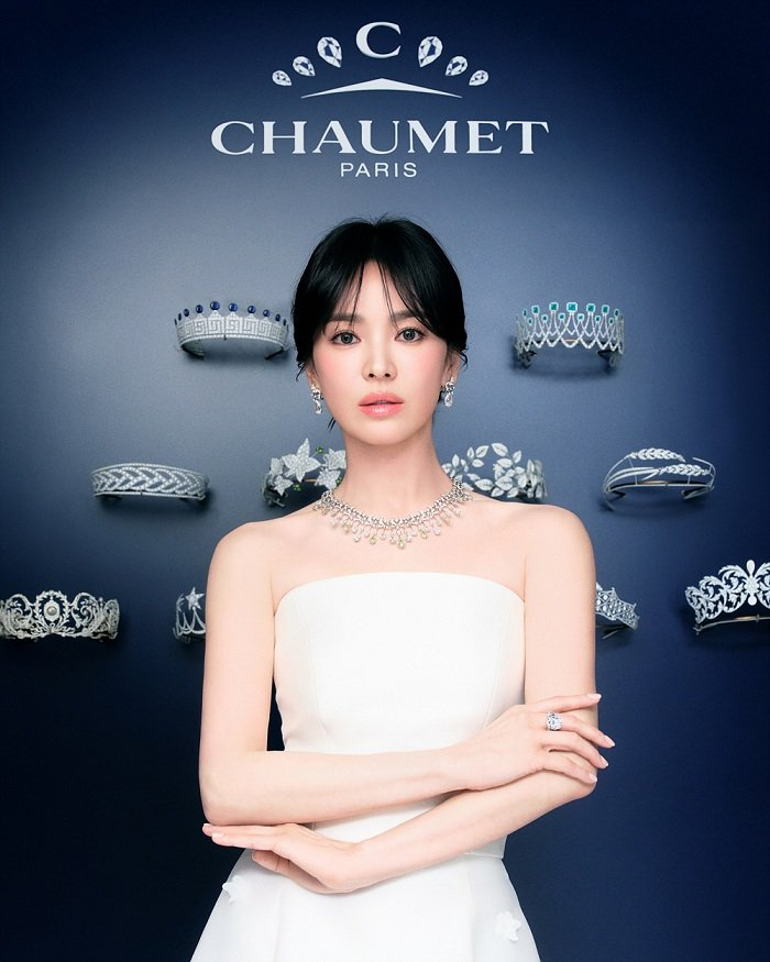송혜교 시스루 패션 요즘 다시 관심이 커진 이유 이미지 4