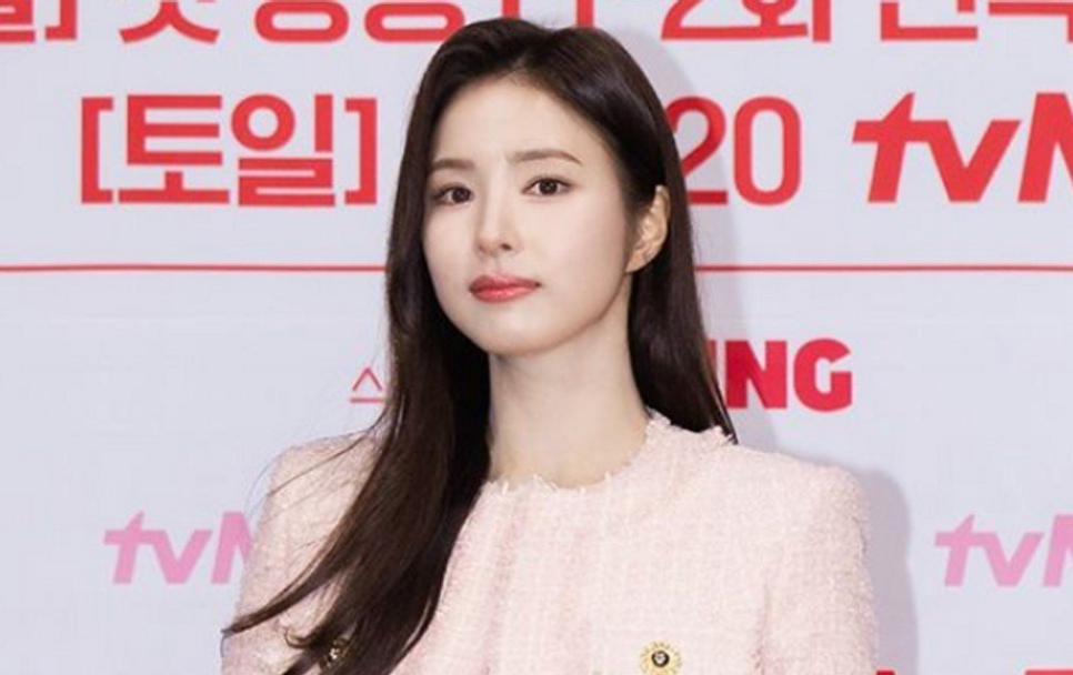 조유리 김동휘 러브 바이러스 주연 확정 갑자기 시선이 쏠린 이유 뭐지 이미지 3