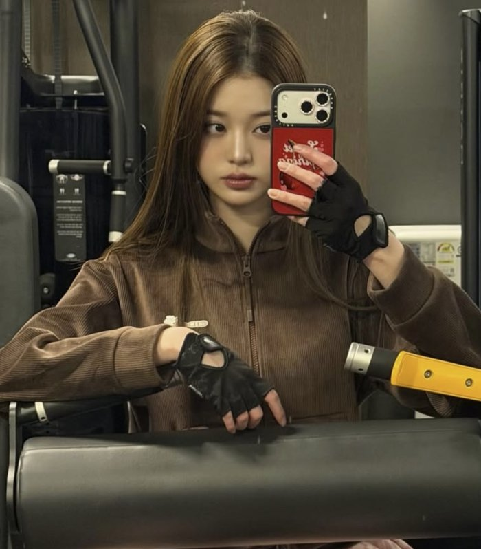 아이브 장원영 왜 요즘 더 눈길이 가는 걸까 이미지 6
