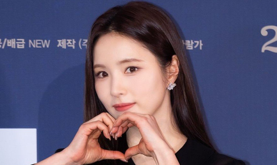 조유리 김동휘 러브 바이러스 주연 확정 갑자기 시선이 쏠린 이유 뭐지 이미지 6