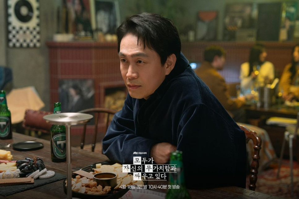 오정세 구교환 박해준 눈빛 결투 이 장면이 유독 화제 된 이유는 이미지 3