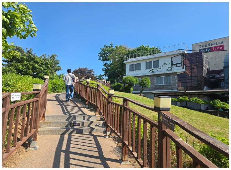 Dasan Seonggwak Library