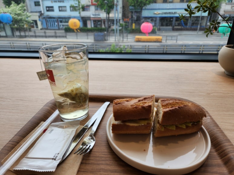 베브릿지 홍대점 사진 7