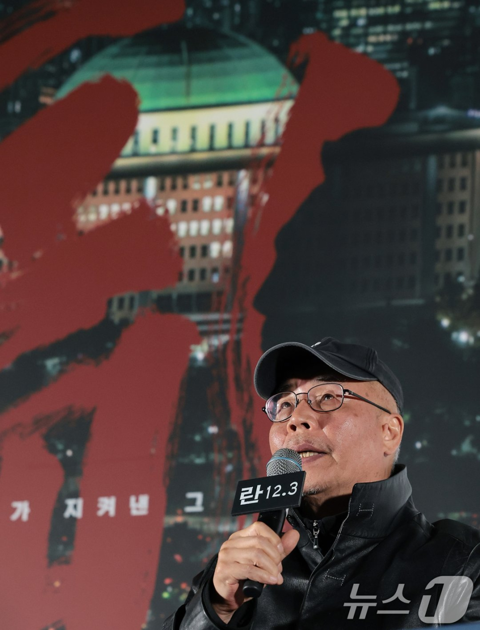 이명세 감독 빛의 혁명 시민주인공 수치 하나로 흐름이 바뀌었다 이미지 5