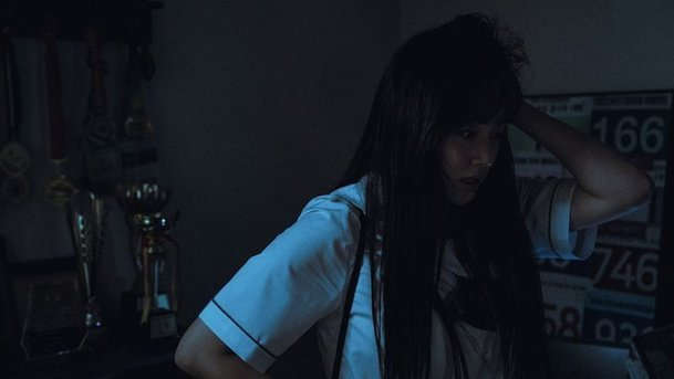 강미나 싱글즈 5월호 신남 최근 분위기가 확 바뀌었다 이미지 2