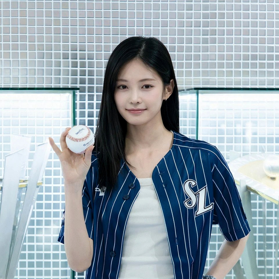 우다비 삼성 시구 요정 등장 최근 분위기가 확 바뀌었다 이미지 6