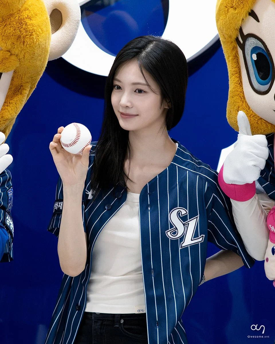 우다비 삼성 시구 요정 등장 최근 분위기가 확 바뀌었다 이미지 2