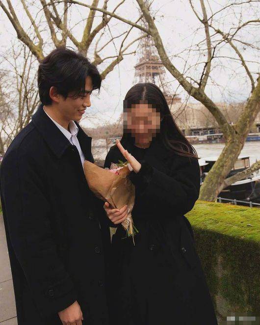 옥택연 와이프 얼굴 유출 논란 비공개 결혼식 객실 도둑 촬영에 사생활 침해 분노 예상보다 파장이 크다 이미지 5