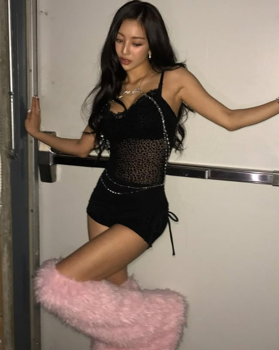 트와이스 지효 언더웨어 화보 예전과 완전히 달라졌다 이미지 3