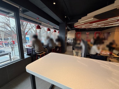 KFC 대학로점 사진 5
