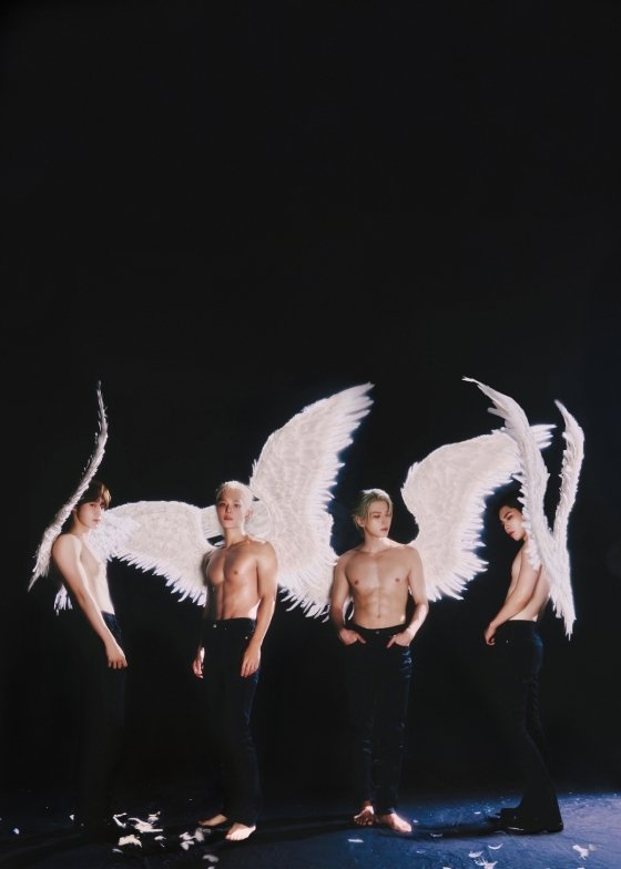 CIX 배진영 탈퇴 7주년 마침표 요즘 들어 반응이 커지고 있다 이미지 4