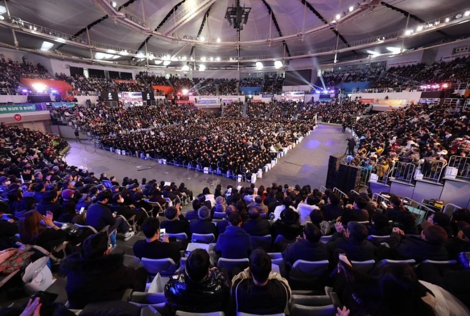 유노윤호 7월 첫 솔로 투어 지금 보니 느낌이 완전히 다르다~! 이미지 2