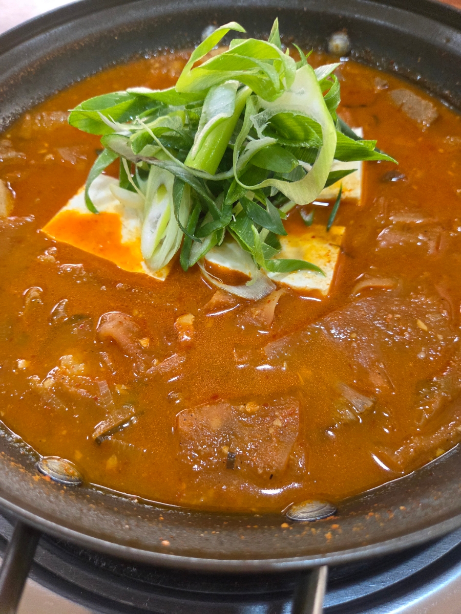 제주놈삐김치찌개 사진 2