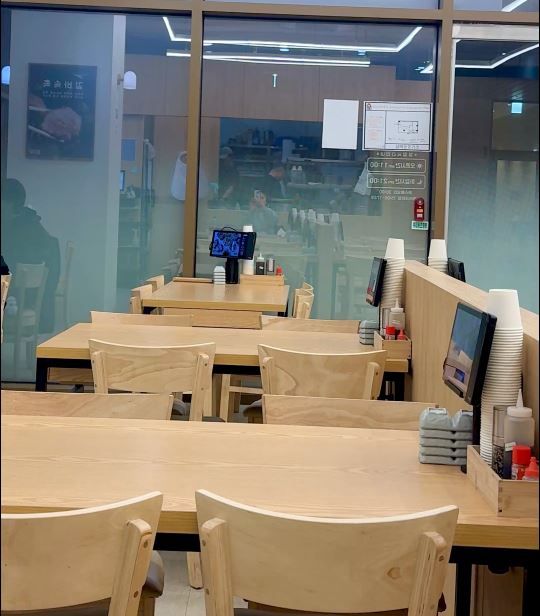 삼백돈돈카츠 가산퍼블릭점 사진 8