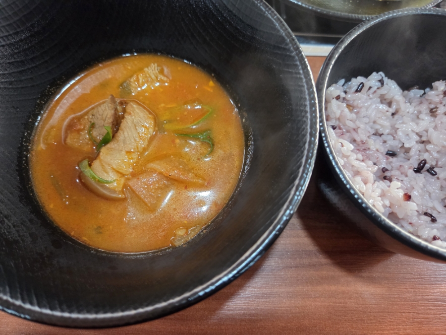 제주놈삐김치찌개 사진 3