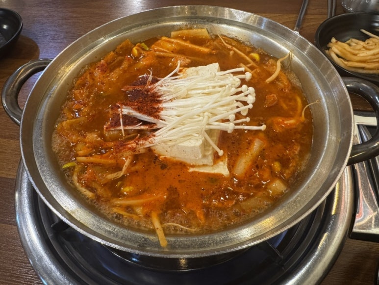 배부장찌개 가산디지털단지역점 사진 4