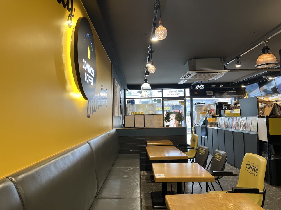 컴포즈커피 홍대연남동점 사진 2