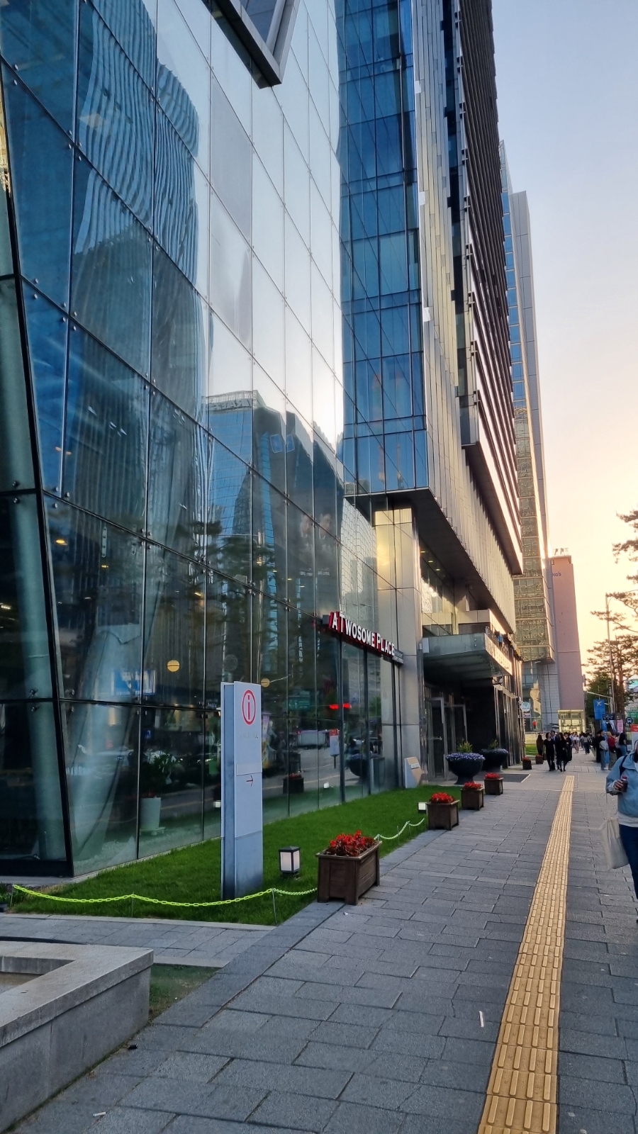 투썸플레이스 파인애비뉴점 사진 8