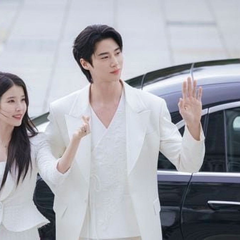 아이유 변우석 대군부부 첫날밤 왜 이 장면만 유독 반응이 클까 이미지 1