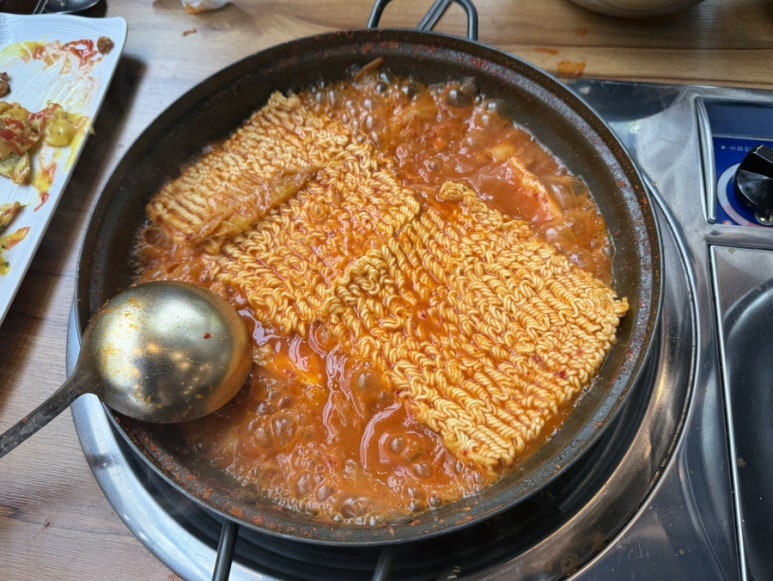 두근돼지김치찜 안산점 사진 3