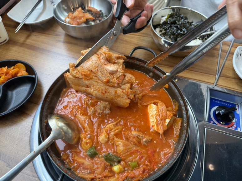 두근돼지김치찜 안산점 사진 2