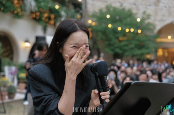 신지♥문원 럭셔리 야외 결혼식 관계가 다시 주목받는 이유는 이미지 3