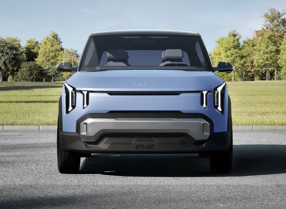 2026년 소형 전기 SUV 선택 주행거리와 충전 속도! 기아 EV2가 구매 전 살펴볼 점 이미지 6