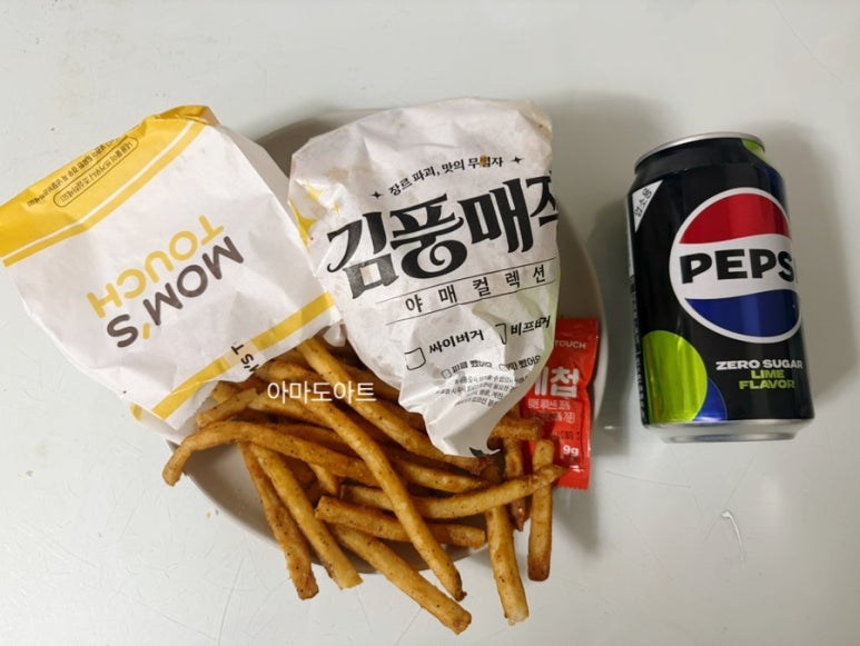 맘스터치LAB 사당역점 사진 7