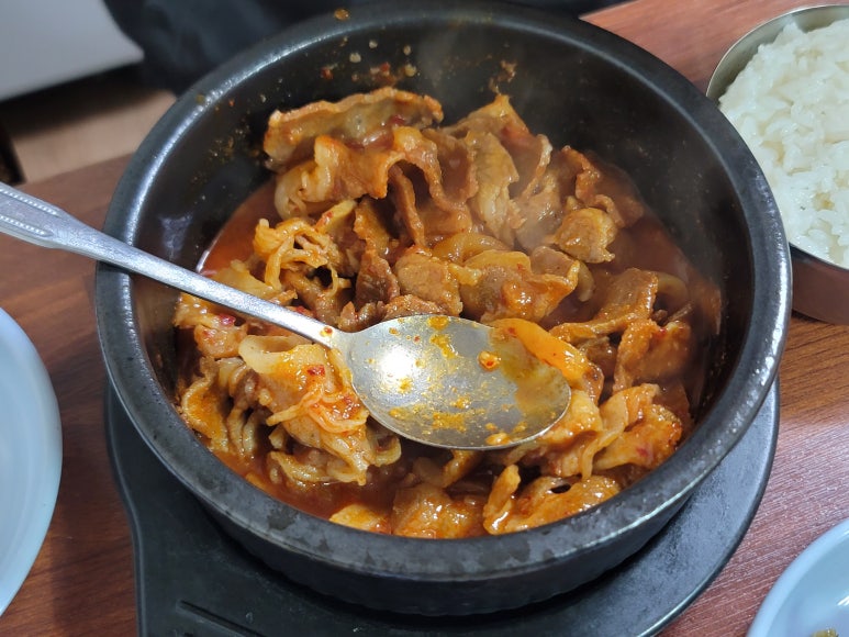 양지식당 사진 8