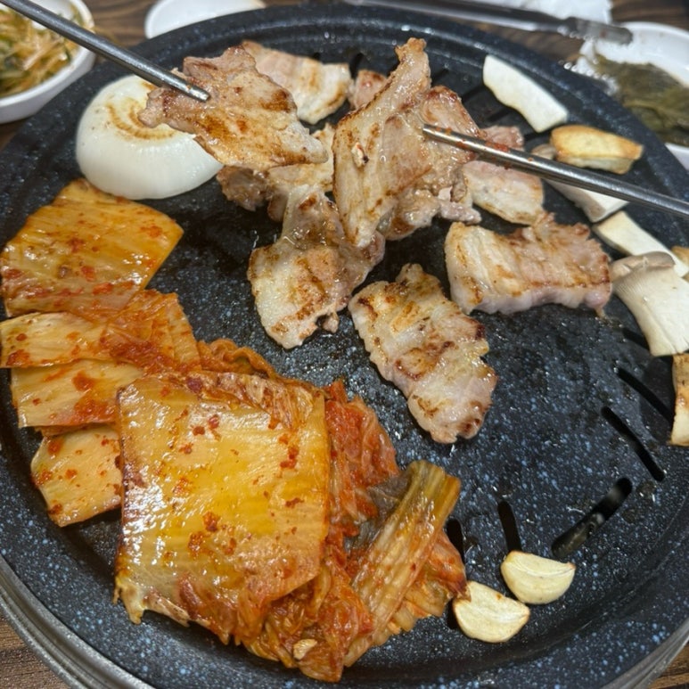 동백정육점식당 사진 6