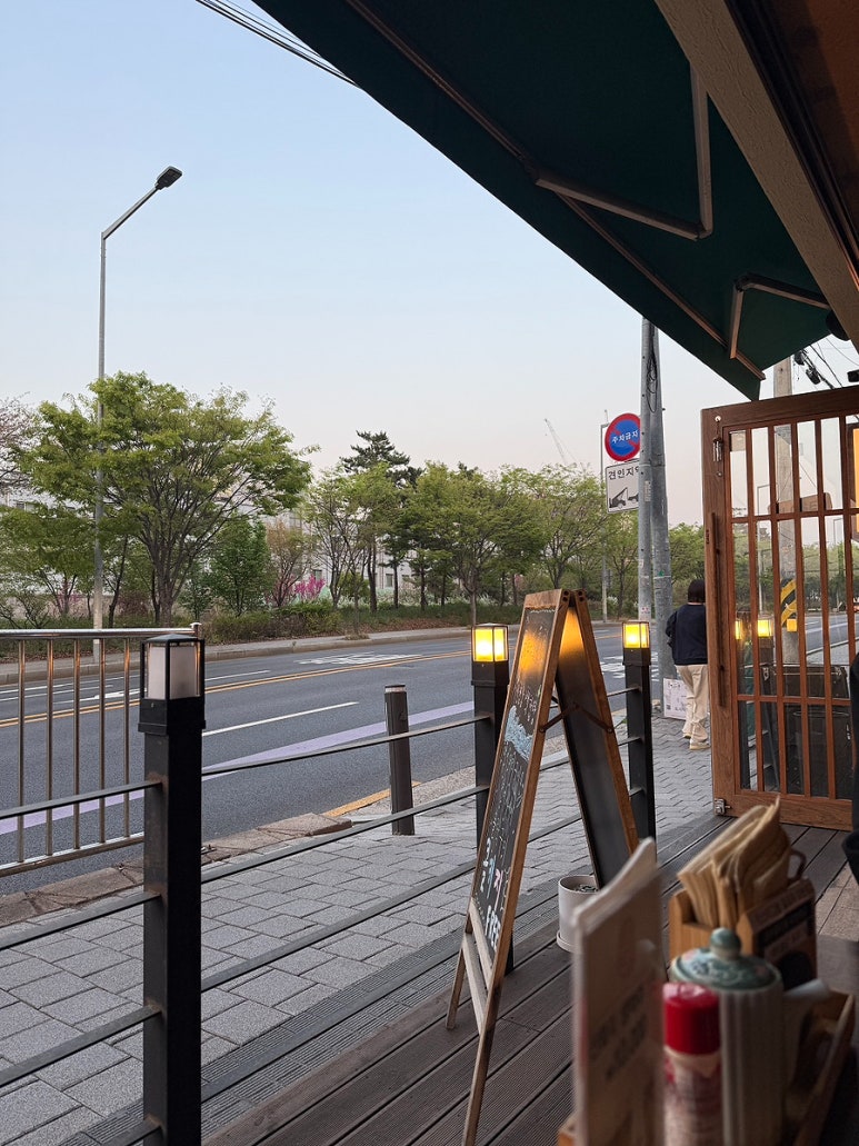 일월육일 상암점 사진 2