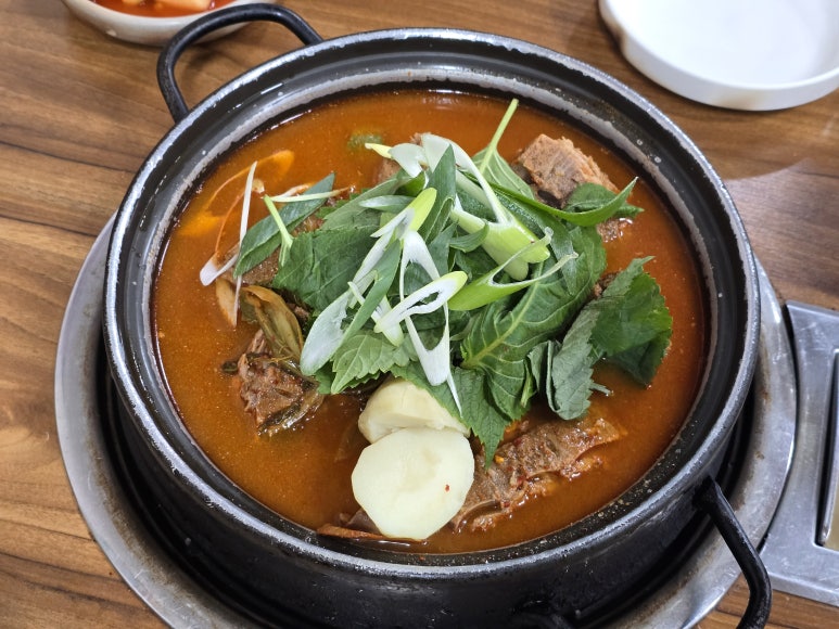 24시용산원조감자탕 사진 8