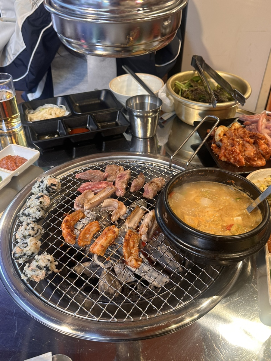 전통숯불꼼장어 사진 3
