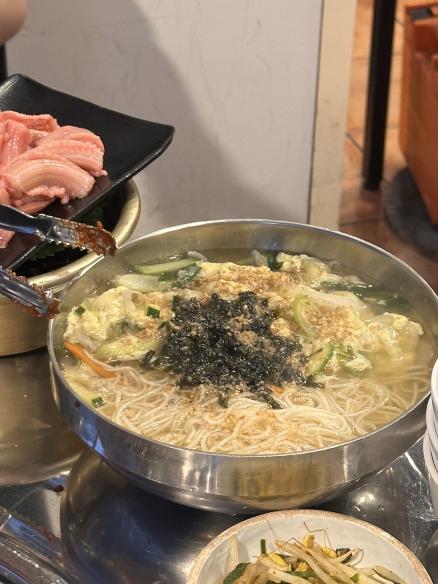 전통숯불꼼장어 사진 5