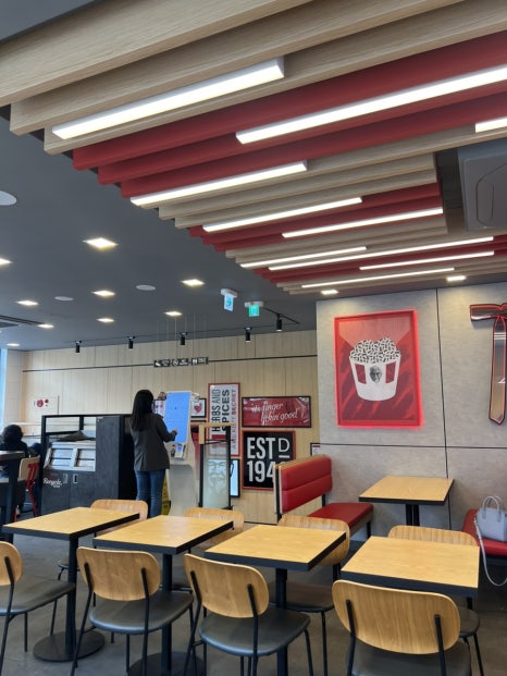 KFC 역삼역점 사진 5