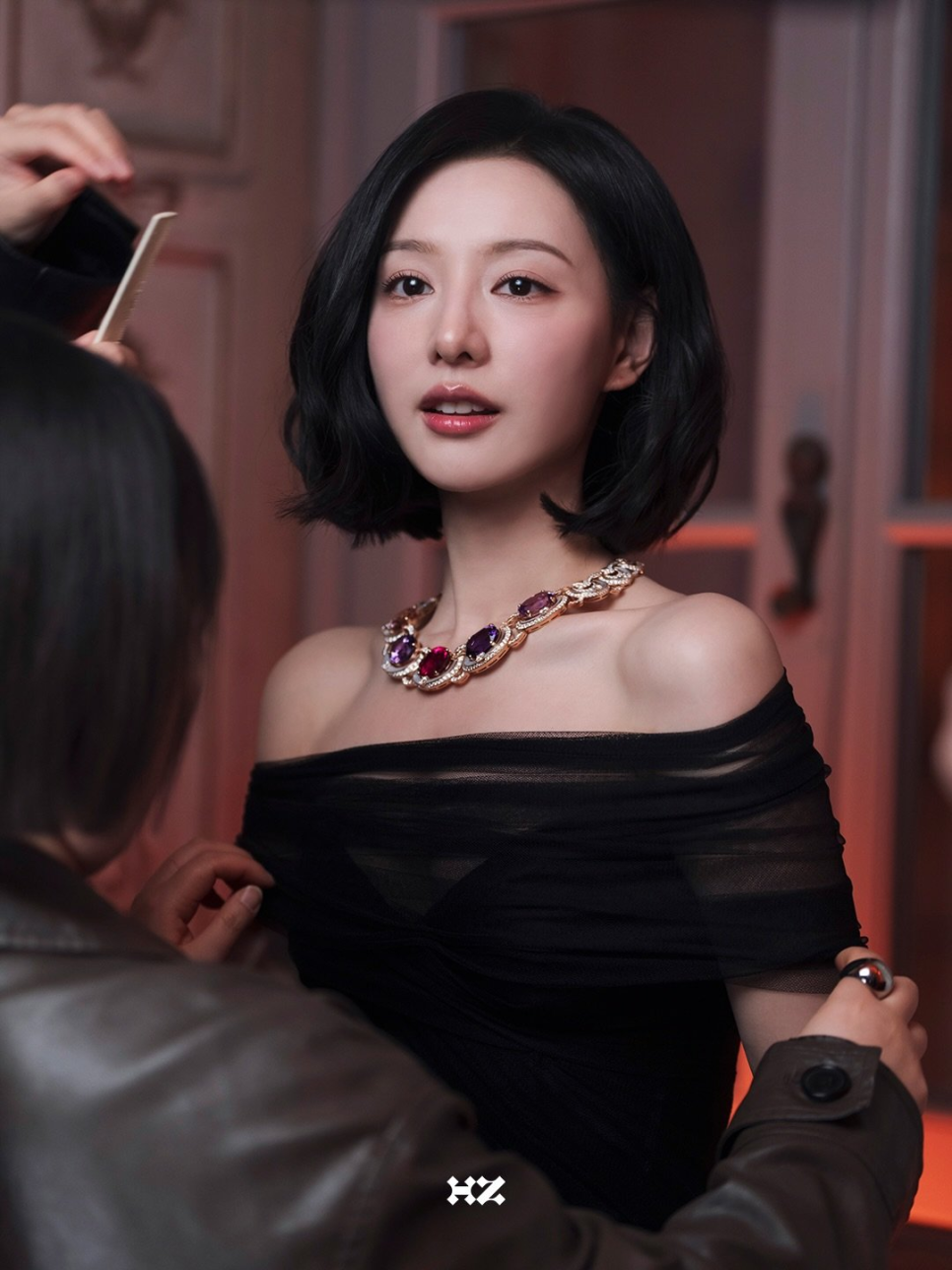 김지원 앞머리 변신 요즘 다시 관심이 커진 이유 이미지 5