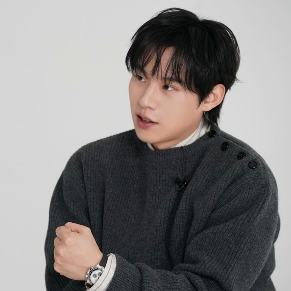 김성철 국민 남동생 이미지 왜 요즘 더 눈길이 가는 걸까 이미지 6