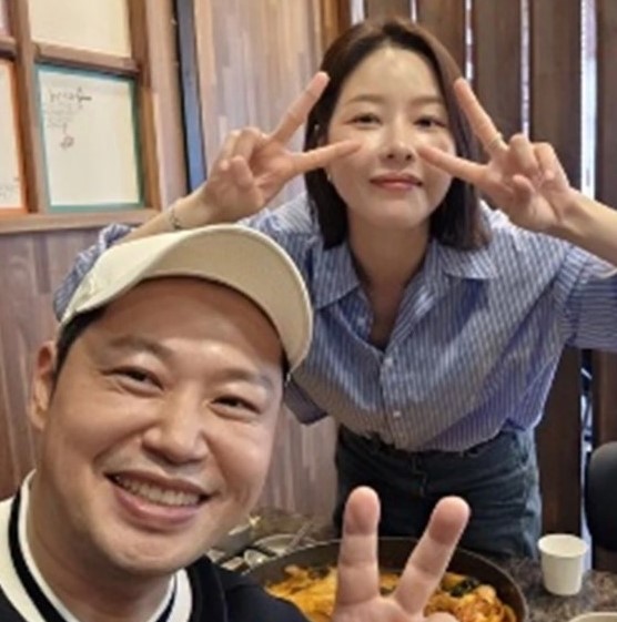 계좌 보내 15억 사기당해 절망한 동료 빚 갚아준 연예인 정체 최근 분위기가 확 바뀌었다 이미지 5